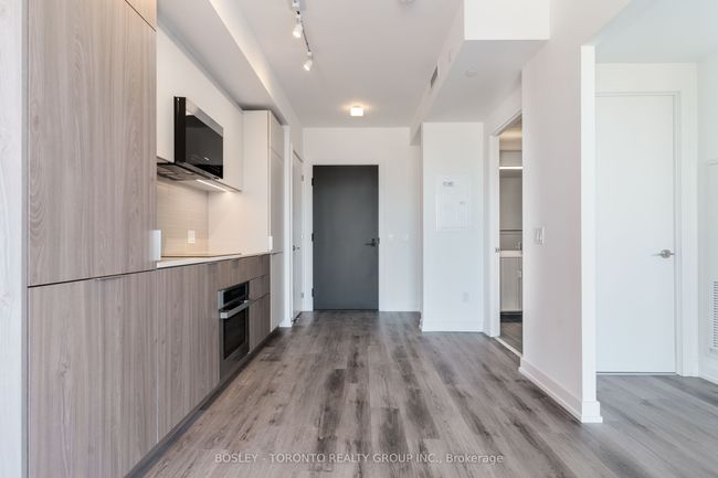 808 - 28 Eastern Ave, Condo with 1 bedrooms, 1 bathrooms and null parking in Toronto ON | Image 9