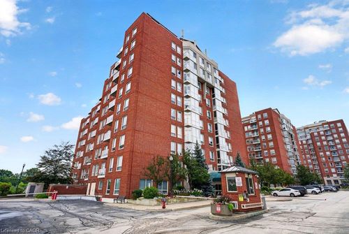 702-60 Old Mill Rd, Oakville, ON, L6J7V9 | Card Image