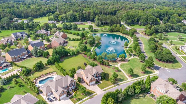 10106 Silverling Dr, House other with 4 bedrooms, 4 bathrooms and null parking in Waxhaw NC | Image 47