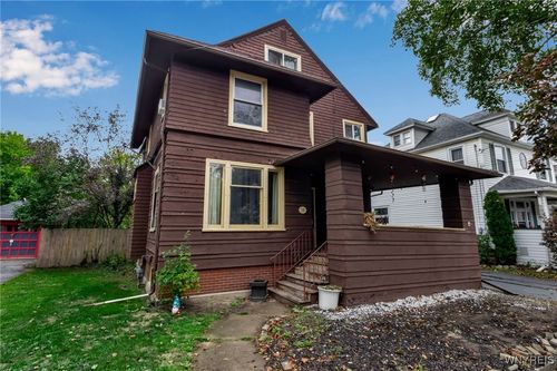 19 Thomas Ave, Batavia, NY, 14020-2017 | Card Image