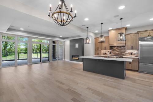 111-1 Hill Farm Rd, North Oaks, MN, 55127-1300 | Card Image