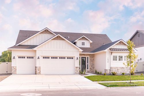 1524 E Rio Chico Dr, Kuna, ID, 83634-4899 | Card Image