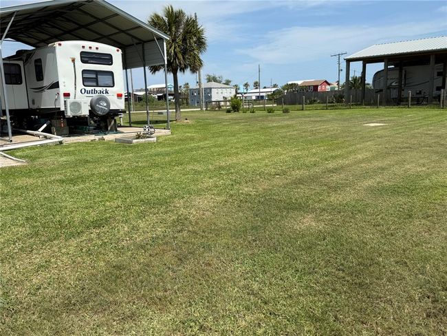 1283 N Monkhouse Dr, Home with 0 bedrooms, 0 bathrooms and null parking in Crystal Beach TX | Image 7