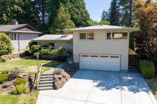 1925 Sw 167th St, Burien, WA, 98166-2755 | Card Image