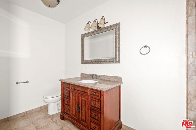 3962 Oakfield Dr, House other with 5 bedrooms, 5 bathrooms and 2 parking in Sherman Oaks CA | Image 33