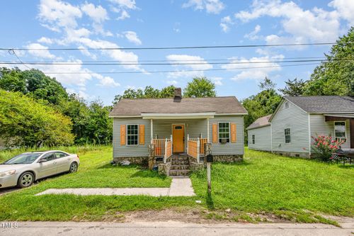 810 Vaughan St, Henderson, NC, 27536-3650 | Card Image