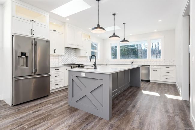 2876 Carlisle Lane, House other with 3 bedrooms, 2 bathrooms and 4 parking in Cumberland BC | Image 15