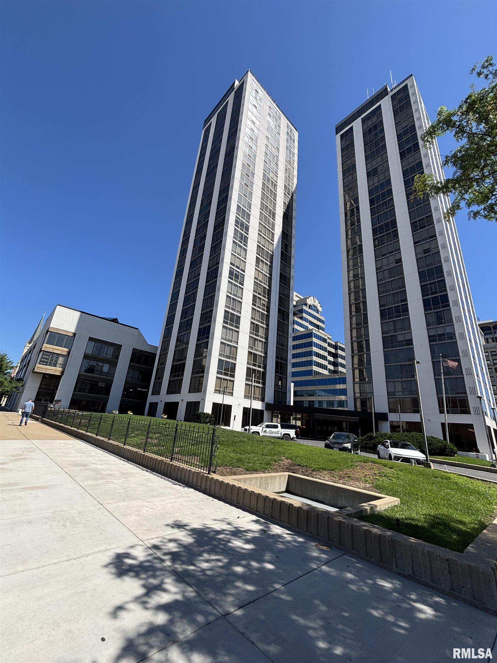 Commercial Sale in Peoria 2