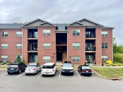 152-8500 Westmont Dr, Sellersburg, IN, 47172-2505 | Card Image