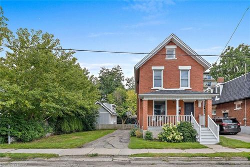 14 Verney St, Guelph, ON, N1H1N4 | Card Image