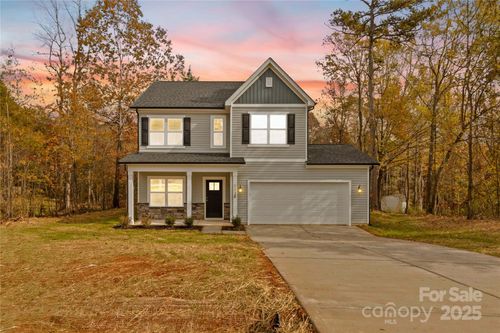 113 Titleist Dr, Statesville, NC, 28677-3043 | Card Image