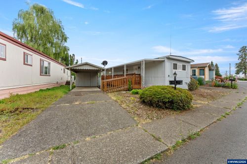 6-570 N 10th Av, Cornelius, OR, 97113 | Card Image