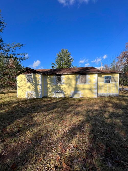 1265 Guthrie St, Baldwin, MI, 49304-8072 | Card Image