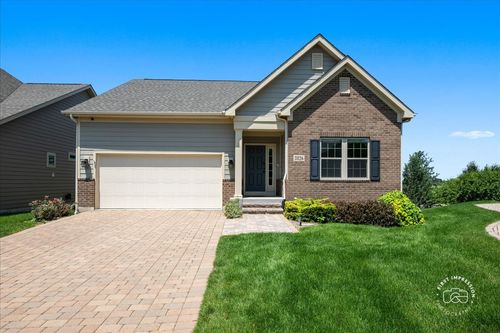 3826 Ridge Pointe Dr, Geneva, IL, 60134-5105 | Card Image