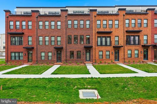 22810 Tawny Pine Square, ASHBURN, VA, 20148 | Card Image