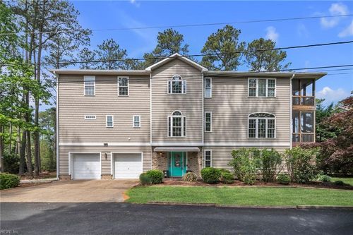 247 Hunts Neck Rd, Poquoson, VA, 23662-1015 | Card Image