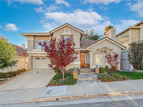 549 Myrtle Ct, Oak Park, CA, 91377-4791 | Card Image