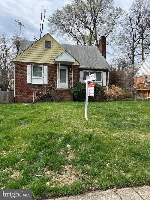 1021 Poplar Dr, FALLS CHURCH, VA, 22046-2001 | Card Image