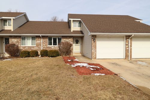 b-323 Vista Ct, Minooka, IL, 60447-9026 | Card Image