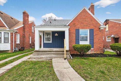 18921 Saint Marys Street, Detroit, MI, 48235 | Card Image