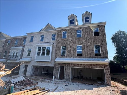 2733 Hallwood Ln, Suwanee, GA, 30024-2961 | Card Image