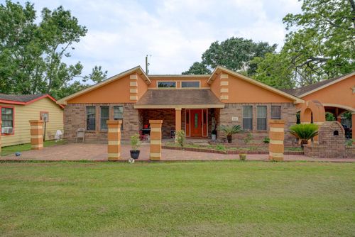 316 Hickman Ln, Angleton, TX, 77515-3401 | Card Image