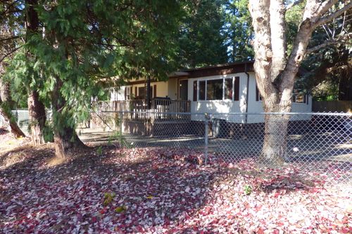 508 Bumblebee Ln, Cave Junction, OR, 97523-9601 | Card Image