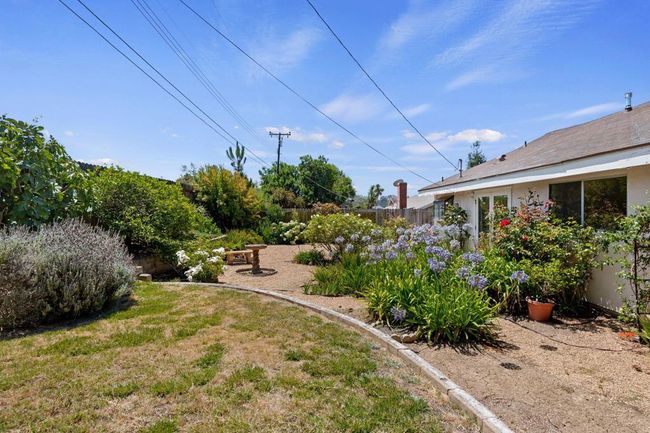 17-web-or-mls-17 - Back Yard | Image 17