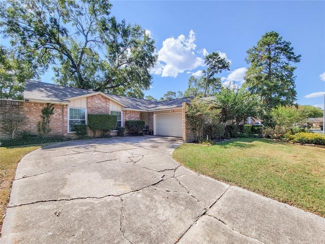 5414 Sweetwind Ln, House other with 3 bedrooms, 2 bathrooms and 2 parking in Spring TX | Image 4
