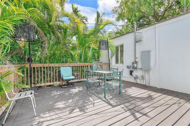 1055 Ne 120 Th St, House other with 4 bedrooms, 2 bathrooms and null parking in Biscayne Park FL | Image 38