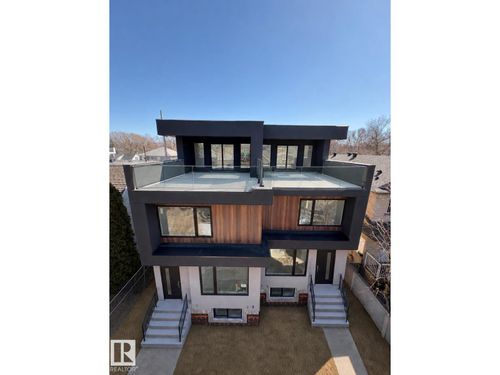 9007 92 St Nw, Edmonton, AB, T6C3R3 | Card Image