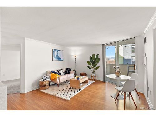 apt-503-601 W 11th Ave, Denver, CO, 80204-3552 | Card Image