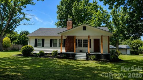 610 Helton Rd, Cherryville, NC, 28021-8946 | Card Image