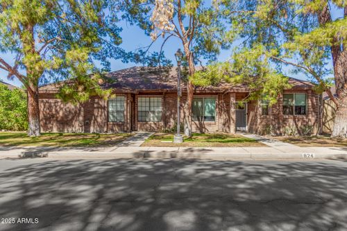 824 E Bruce Ave, Gilbert, AZ, 85234-5905 | Card Image