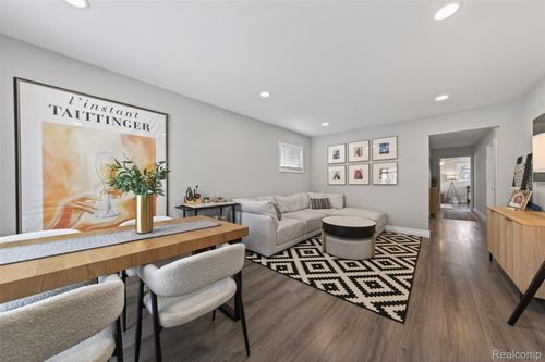 3528 Phillips Ave, Berkley, MI, 48072-3421 | Card Image