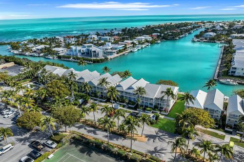 7084 Hawks Cay Blvd, Duck Key, FL, 33050 | Card Image