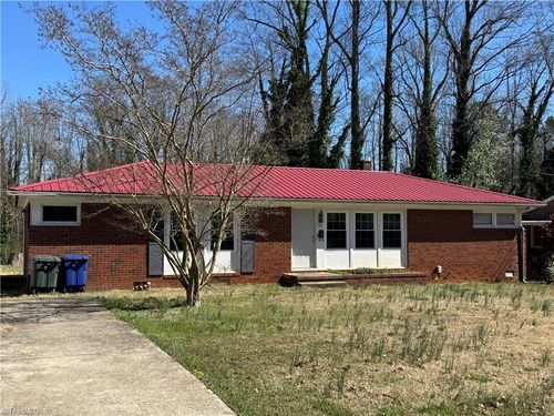 12 Hawthorne Ln, Lexington, NC, 27295-1654 | Card Image