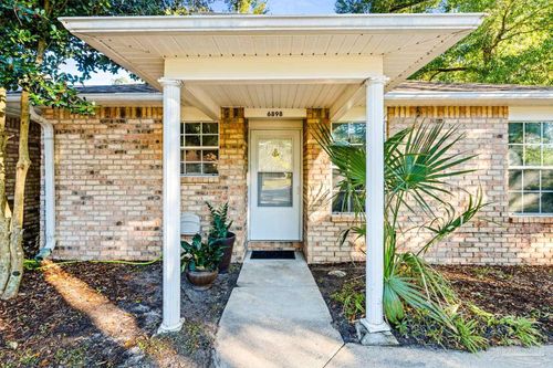 6898 Kapok Dr, Milton, FL, 32583-7621 | Card Image