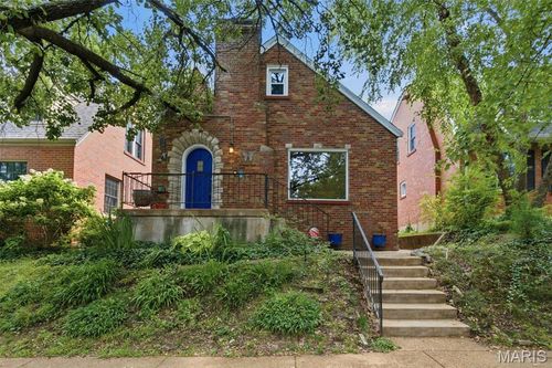 6528 Pernod Ave, Saint Louis, MO, 63139-2147 | Card Image