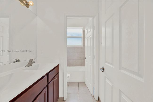 279 Se 31 St Ter, House other with 5 bedrooms, 3 bathrooms and null parking in Homestead FL | Image 27