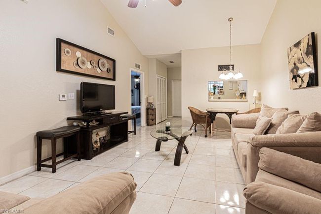 APT-1602 - 8416 Bernwood Cove Loop, Condo with 3 bedrooms, 2 bathrooms and null parking in FORT MYERS FL | Image 4