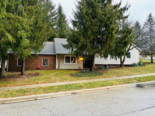 200 Evergreen Dr, Bellefontaine, OH, 43311-9643 | Card Image