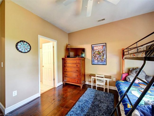 3rd bedroom connects w/Jack & Jill bathroom | Image 31