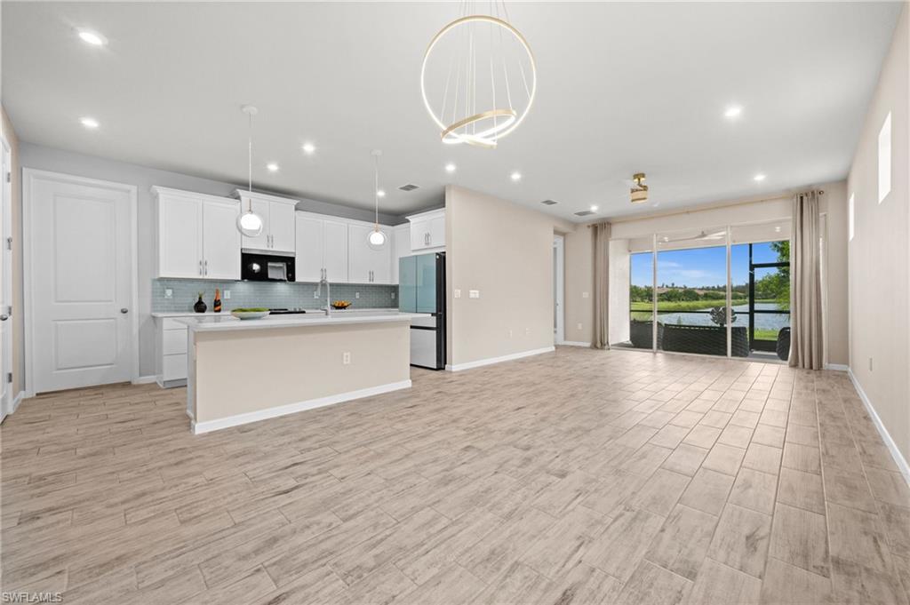 Residential Lease in FORT MYERS 5