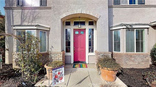 223 Vintage Dr, Turlock, CA, 95382-7332 | Card Image
