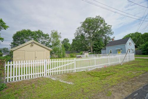 13 Lindsay Ct, Laconia, NH, 03246-3659 | Card Image