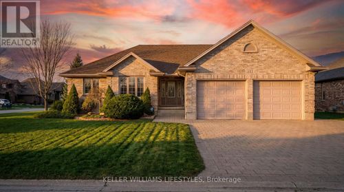 111 Jenna Drive, Strathroy-Caradoc (NE), ON, N7G0B2 | Card Image