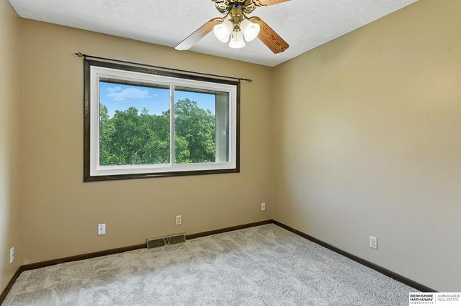 5604 S 92 Nd Plz, Townhouse with 3 bedrooms, 3 bathrooms and 2 parking in Omaha NE | Image 26
