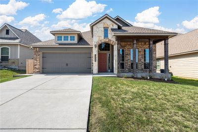 10504 Langham Drive, House other with 3 bedrooms, 2 bathrooms and 2 parking in Waco TX | Image 1