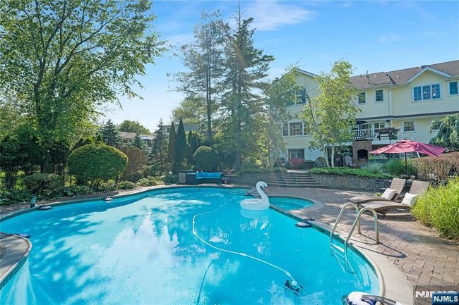 17 Windham Pl, House other with 6 bedrooms, 6 bathrooms and null parking in Glen Rock NJ | Image 44